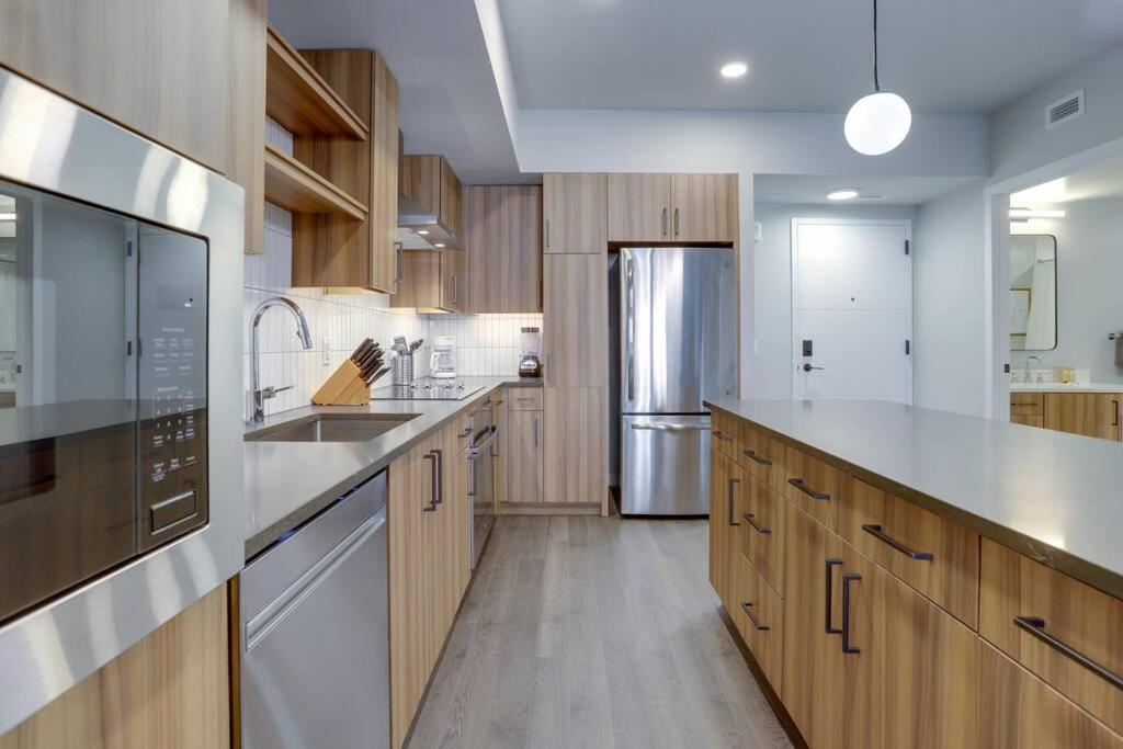 Gorgeous 1 Bedroom At Clarendon With Gym And Rooftop Arlington Bagian luar foto