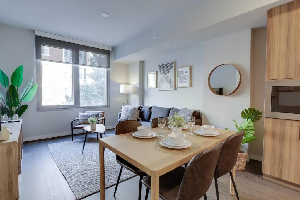 Gorgeous 1 Bedroom At Clarendon With Gym And Rooftop Arlington Bagian luar foto
