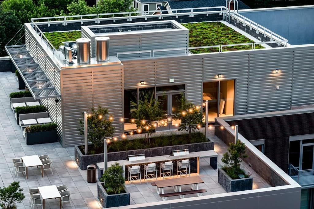 Gorgeous 1 Bedroom At Clarendon With Gym And Rooftop Arlington Bagian luar foto