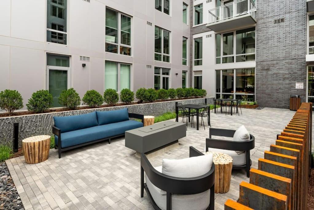 Gorgeous 1 Bedroom At Clarendon With Gym And Rooftop Arlington Bagian luar foto