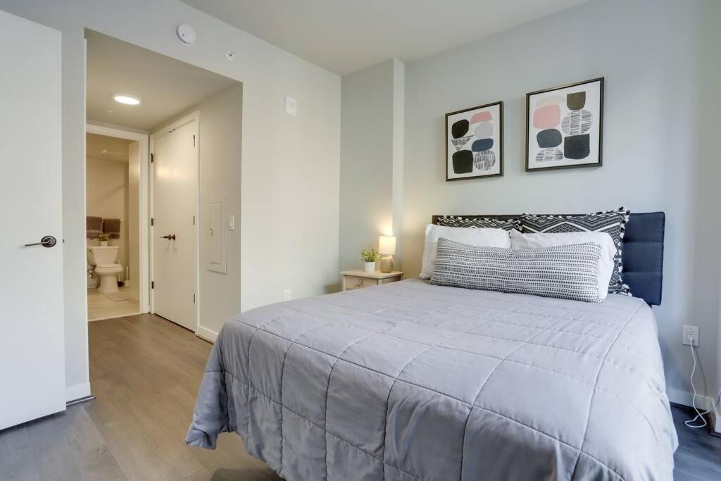 Gorgeous 1 Bedroom At Clarendon With Gym And Rooftop Arlington Bagian luar foto