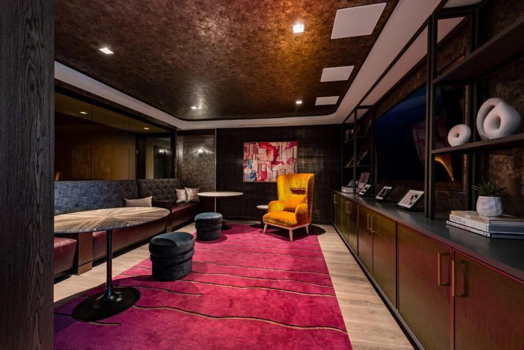 Gorgeous 1 Bedroom At Clarendon With Gym And Rooftop Arlington Bagian luar foto